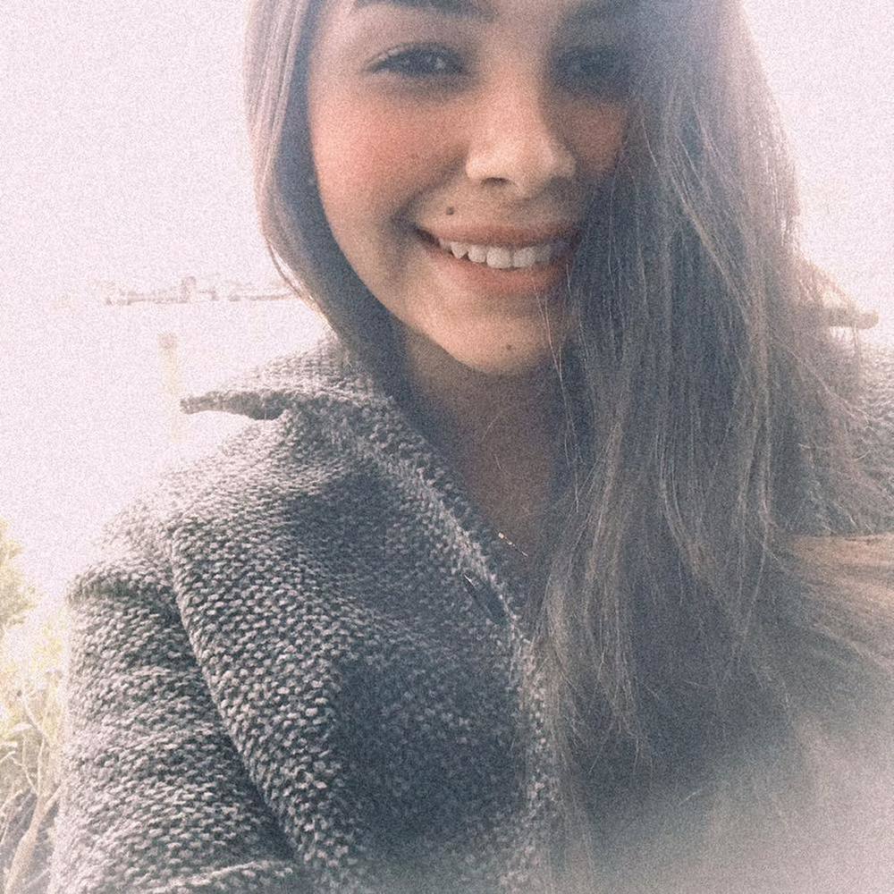 Meet your Posher, Manuela